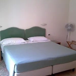 2* Hotel Pescetto